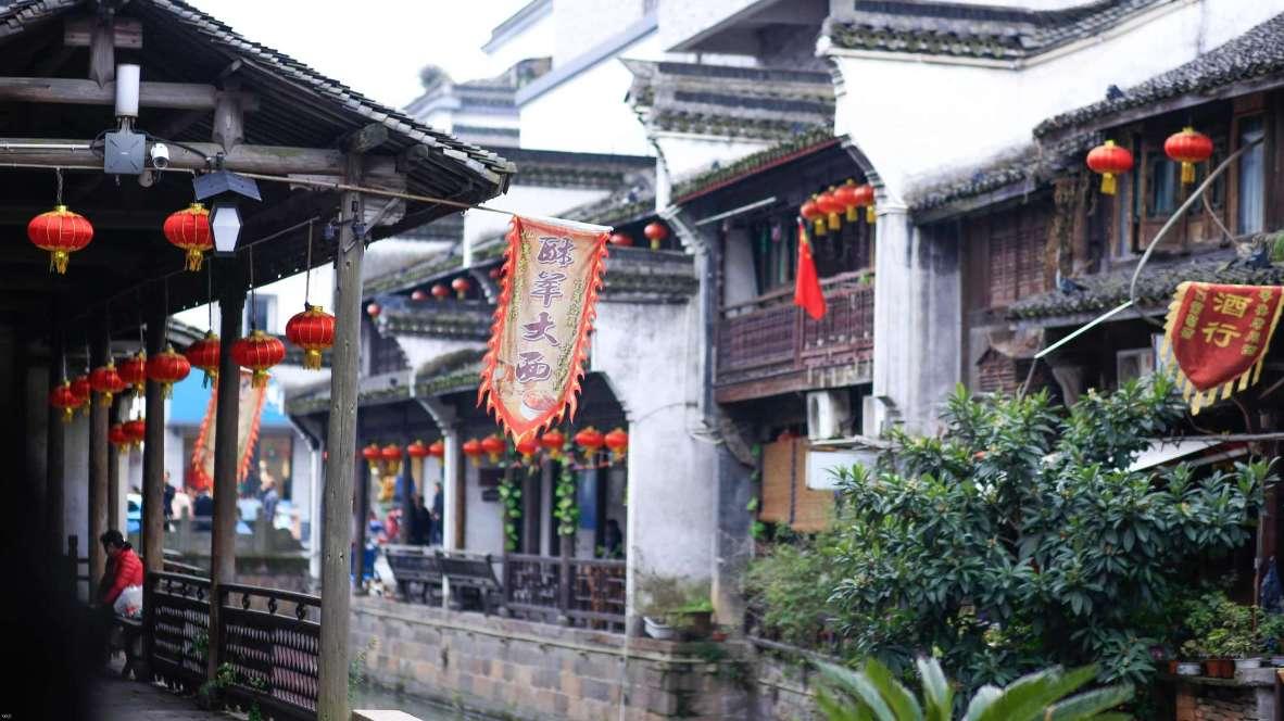 毁灭战士4